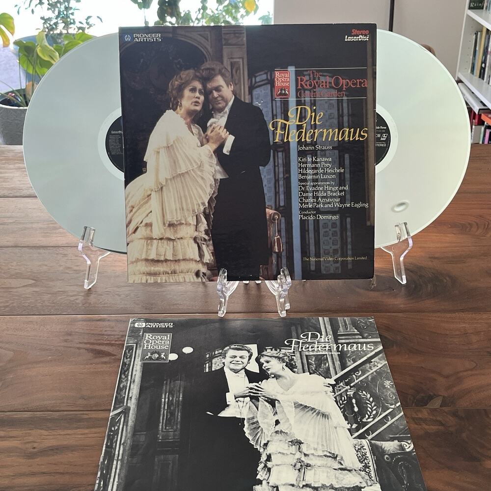Die Fledermaus Johann Strauss The Royal Opera Laserdisc 1977 Pioneer Artists